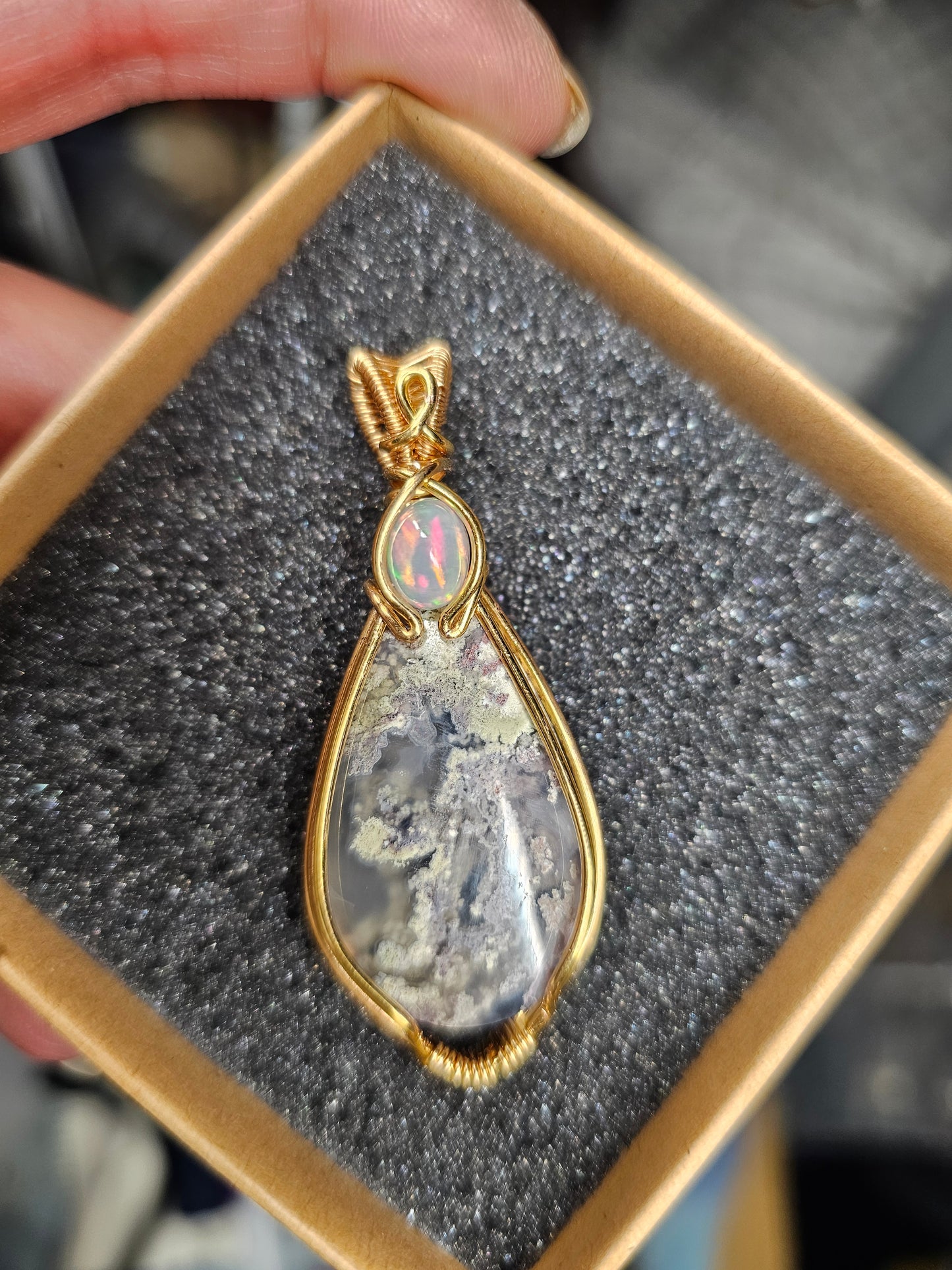 Purple moss agate × Welo opal