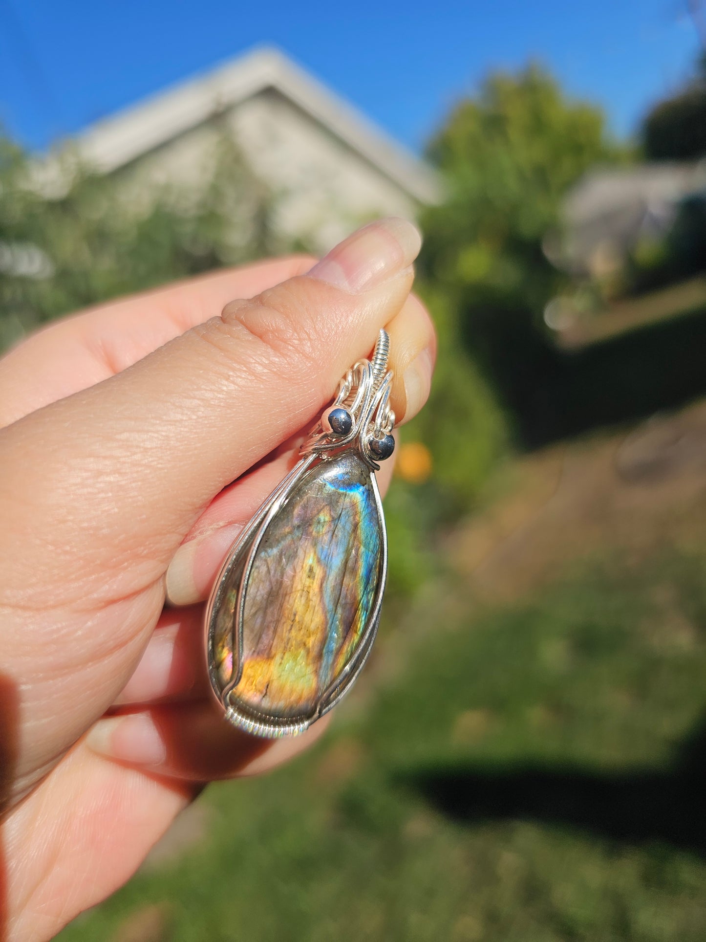 Labradorite with silver accent