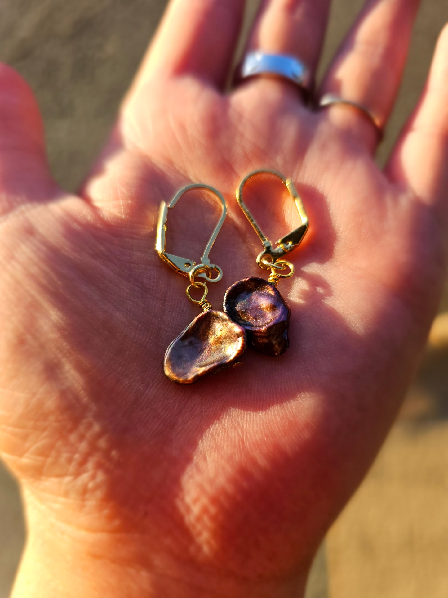 Mother of pearl 14k earrings