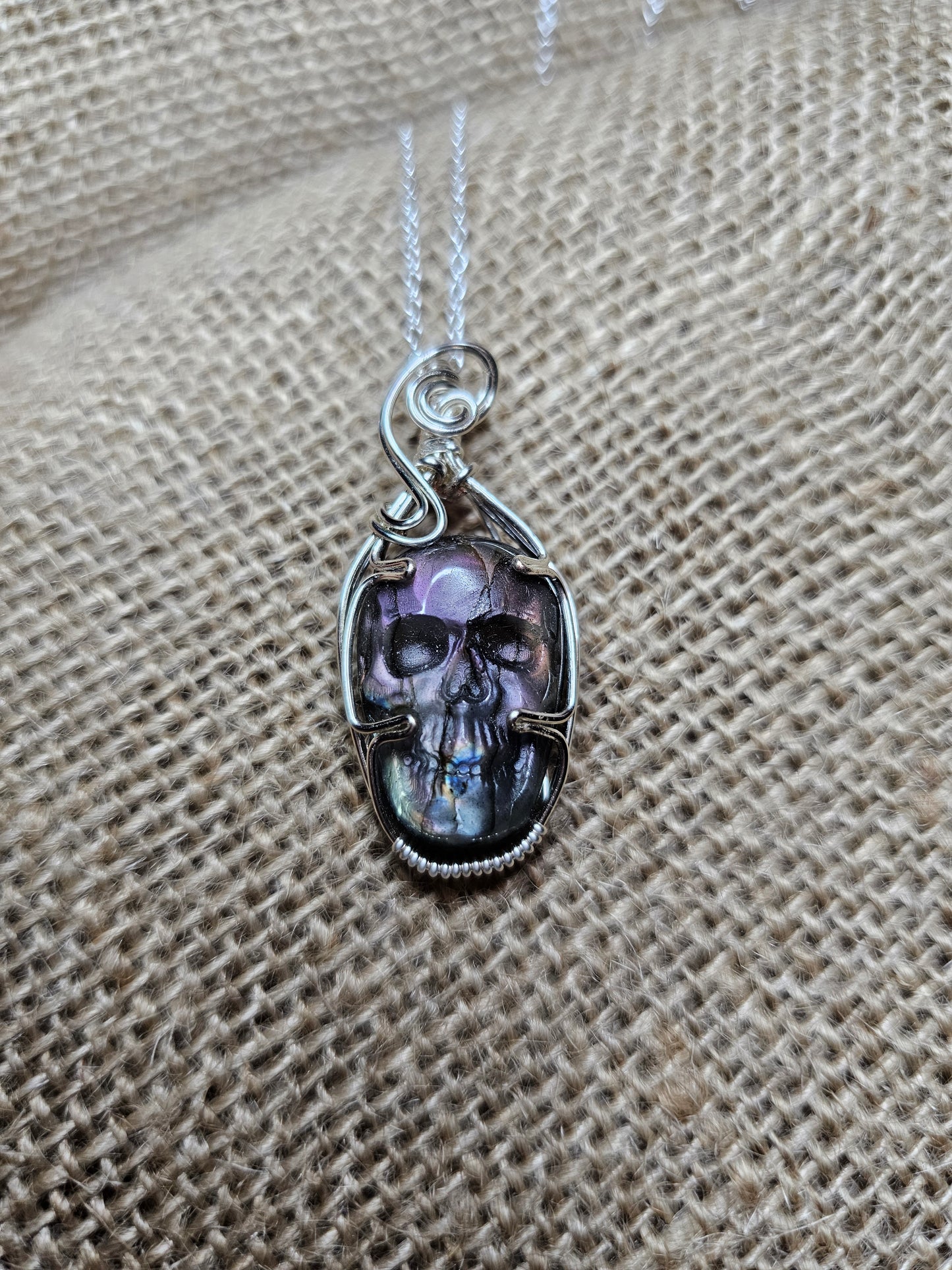 Labradorite skull