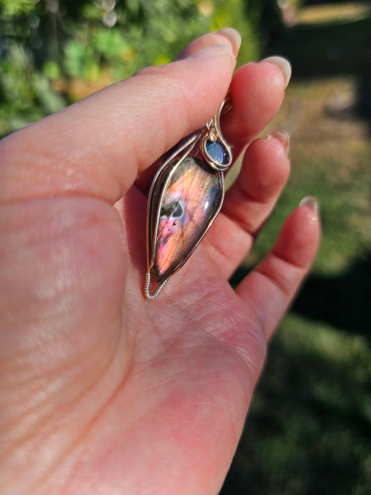 Vibrant labradorite and opal