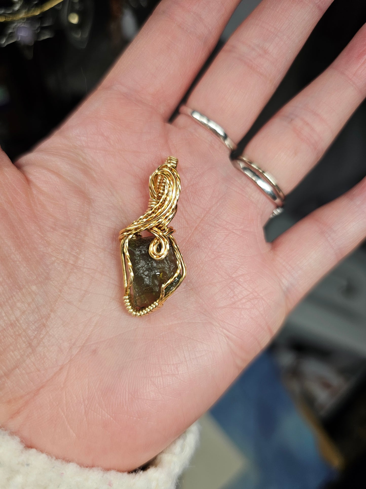 Moldavite power pendant in gold